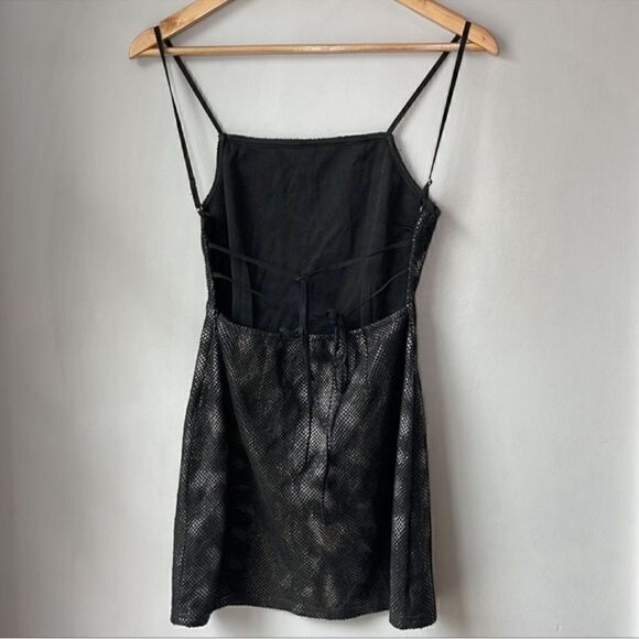Urban Outfitters Textured Snake Printed Mini Dress - Picture 5 of 14